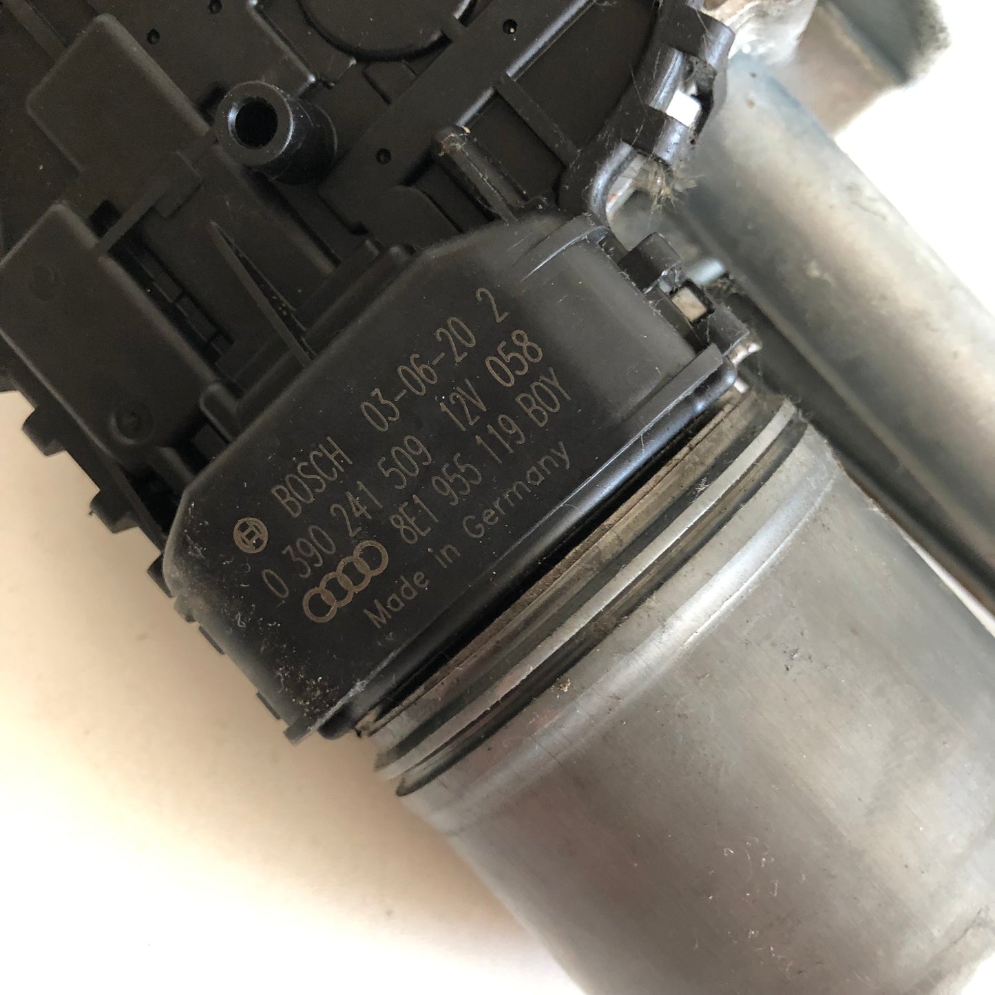 Audi A4 8E B6 B7 Wischergestänge 8E1955603D Wischermotor 8E19551119 Scheibenwischer