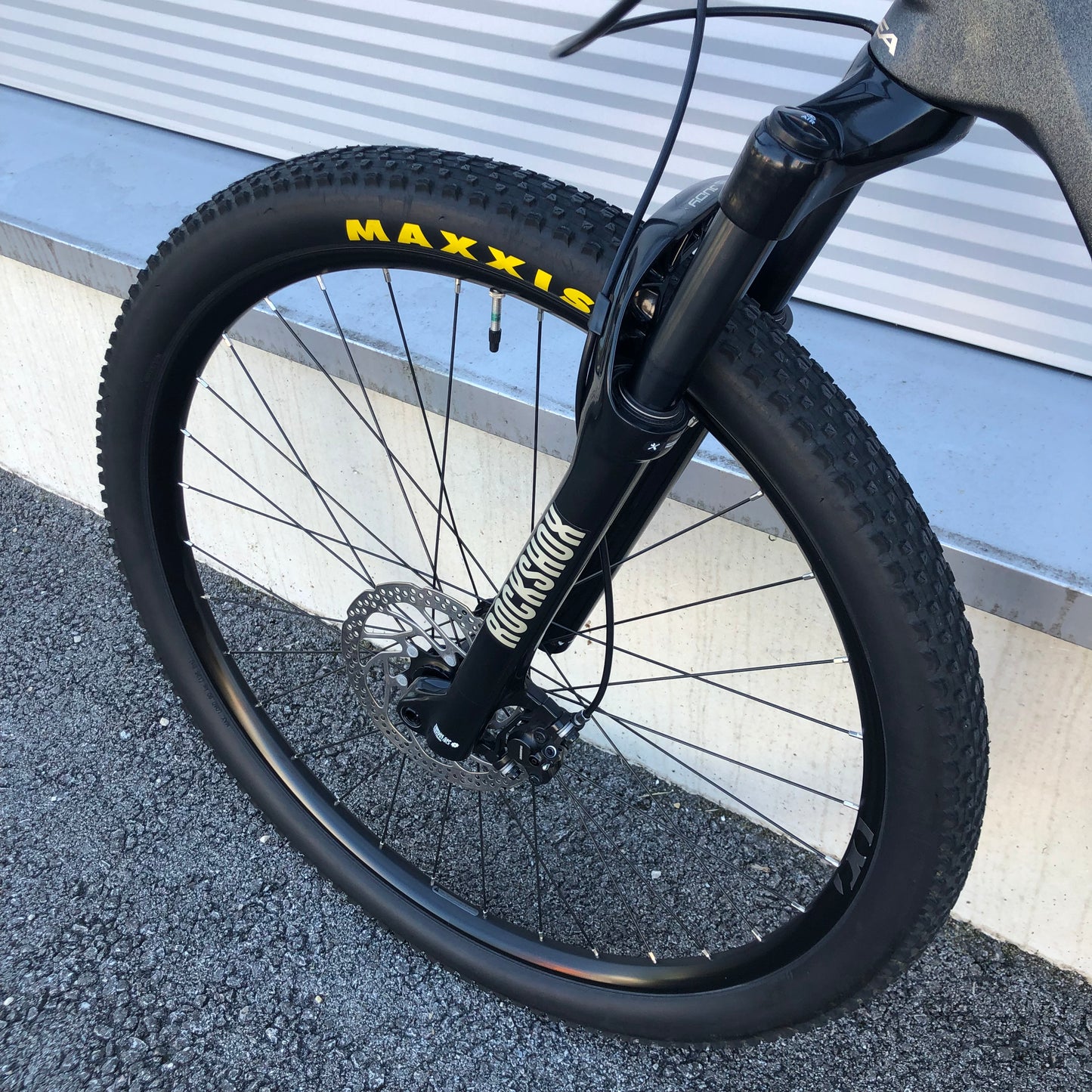 Orbea Alma Carbon Hardtail MTB L Rockshox Shimano XT 100mm Crosscountry XC 29 48
