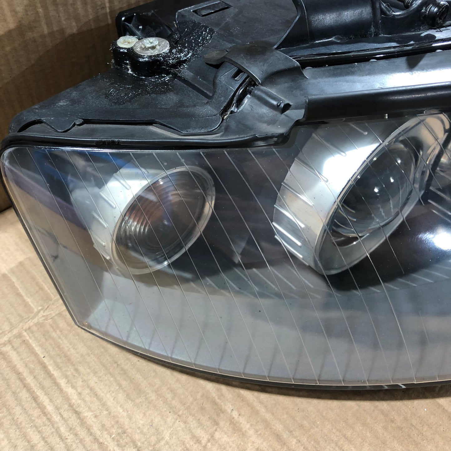 Audi A4 8E B6 Xenon Scheinwerfer Paar/2 Stk. „Bi-Xenon“ / Xenon Plus / Xenon+ 8E0941003P 8E0941004P 8E0941029T 8E0941030T