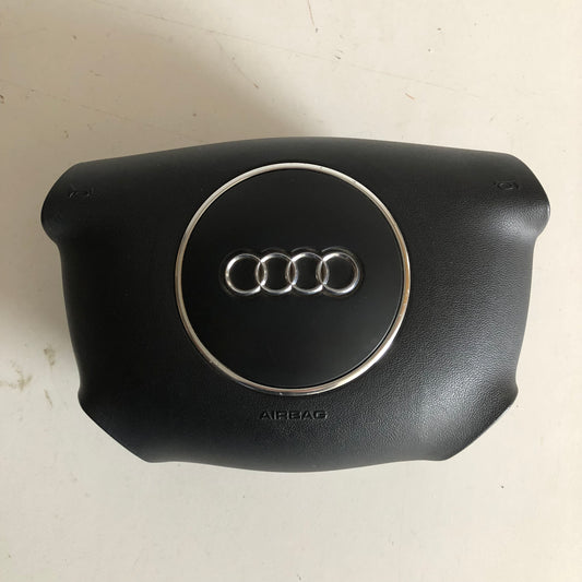 Audi 4-Speichen Lenkrad Airbag Leder schwarz 8P0880201D