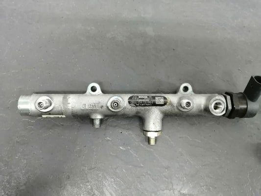 VW Audi Common-Rail CR TDI Rail Kraftstoffverteiler 059130090K 059130758 Bosch 0281002691